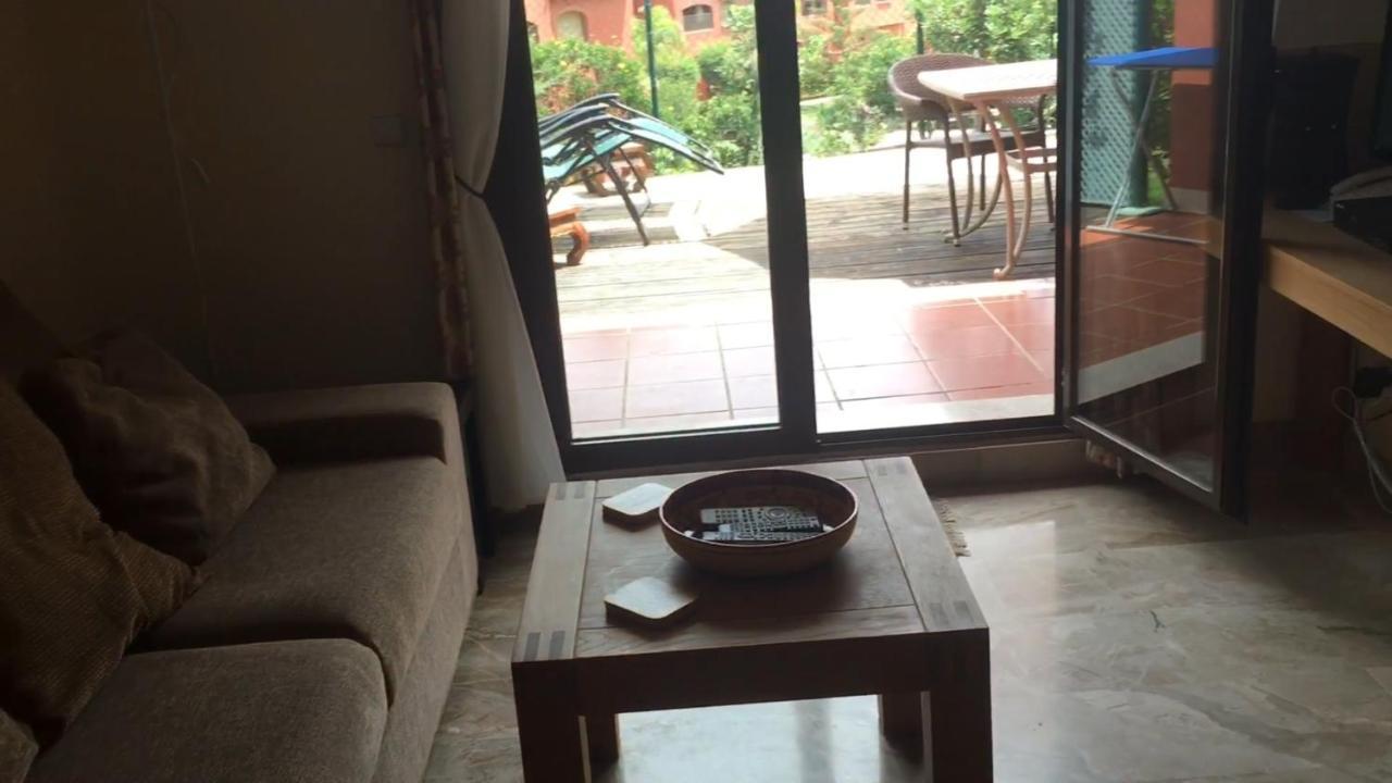 Luxury 2-Bedrooms & Bathrooms Estepona Apartment Exterior foto