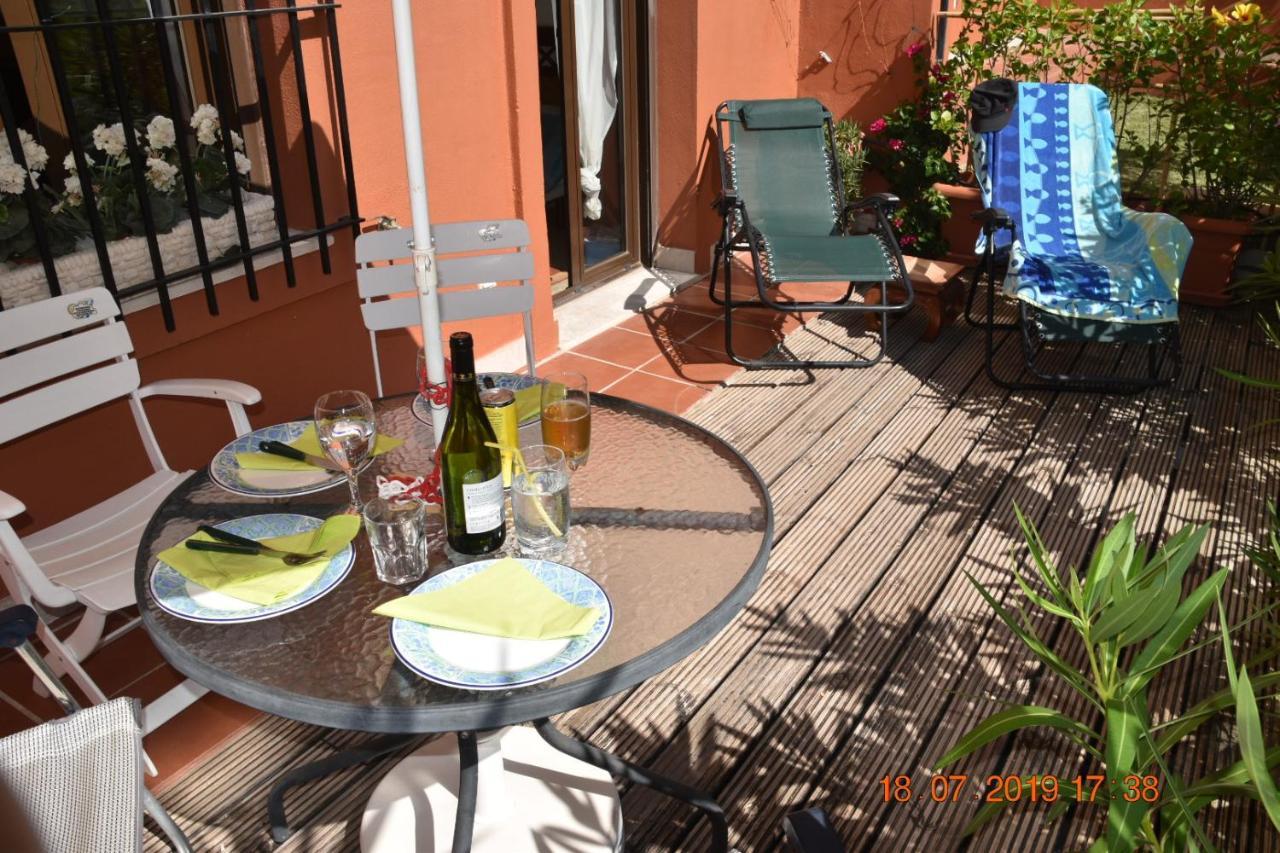 Luxury 2-Bedrooms & Bathrooms Estepona Apartment Exterior foto