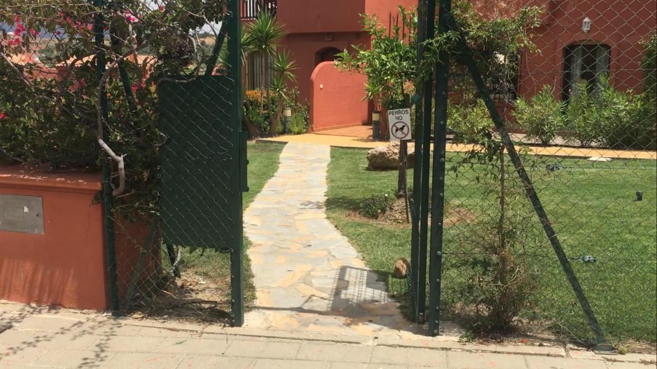 Luxury 2-Bedrooms & Bathrooms Estepona Apartment Exterior foto